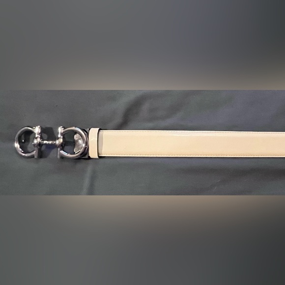 Salvatore Ferragamo belt - Picture 6 of 11